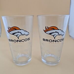 NFL Denver Broncos - 16oz Pint Glass (Set of 2) NFL TEAM FOOTBALL